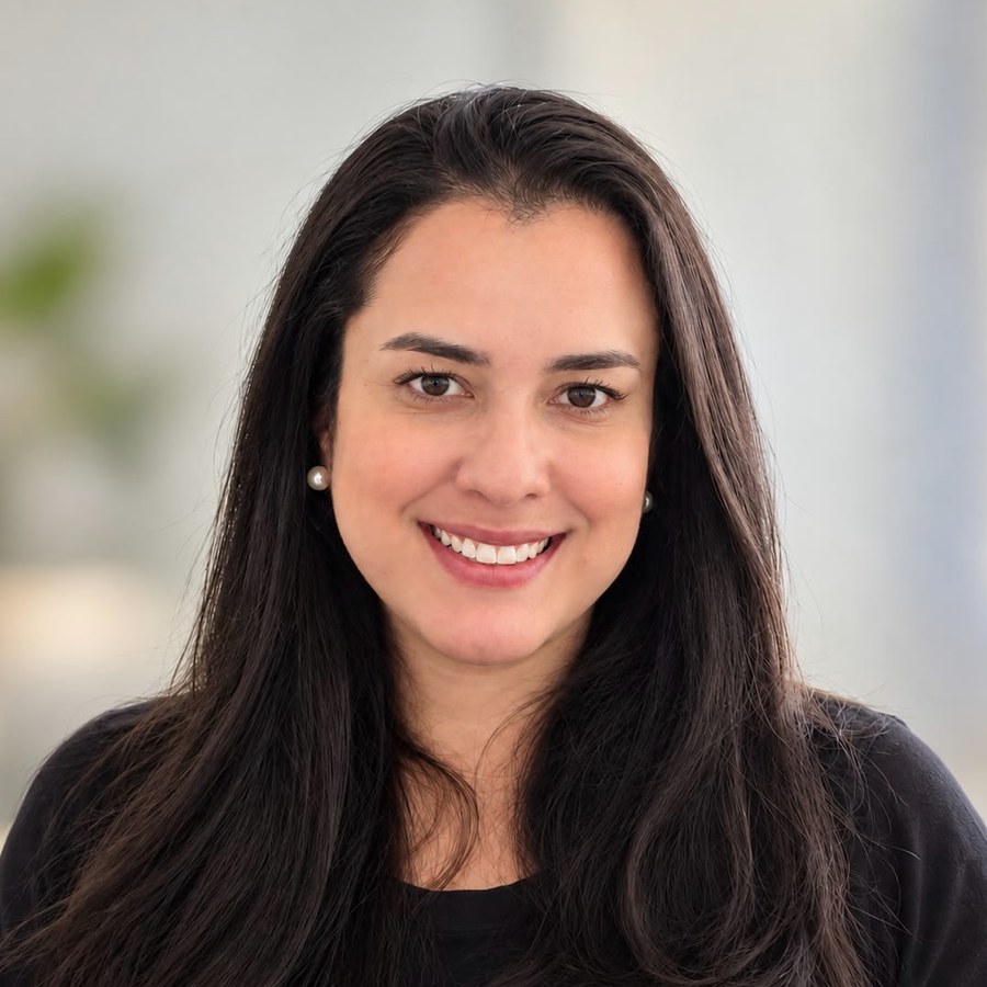 Portrait of Beatriz Moraes